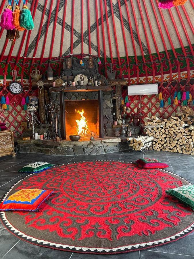 Ak-Tengir Yurt Resort Tossor Exterior photo
