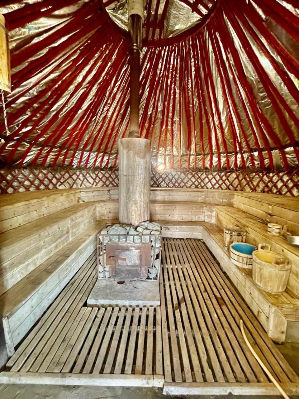 Ak-Tengir Yurt Resort Tossor Exterior photo