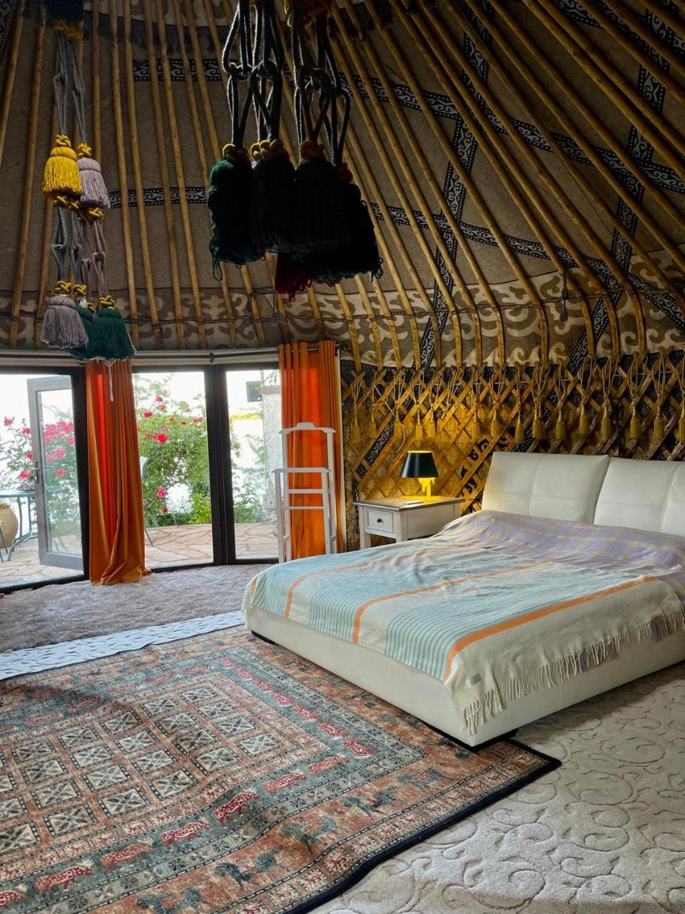 Ak-Tengir Yurt Resort Tossor Exterior photo